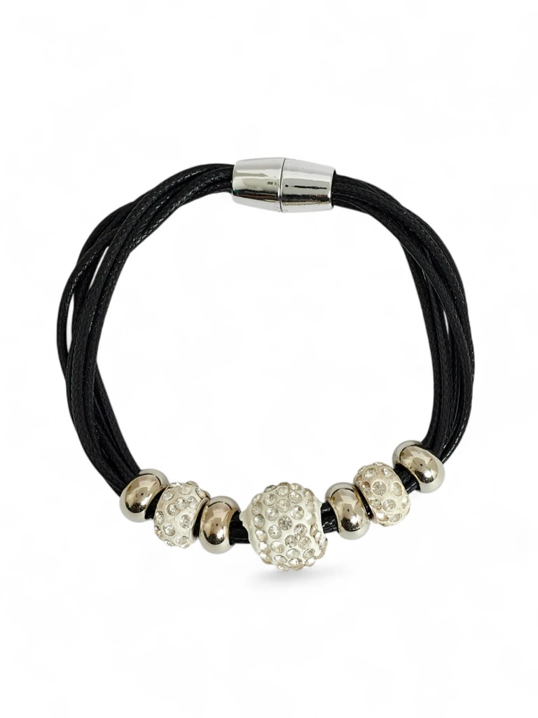 Women's bracelet with beads and cubic zirconia