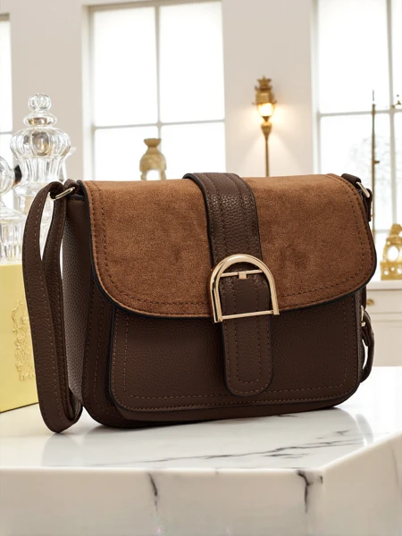 Маленькая женская сумочка из экокожи Karelia