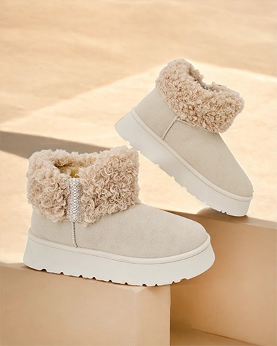 Женские зимние сапоги Royalfashion с мехом Rovvoy