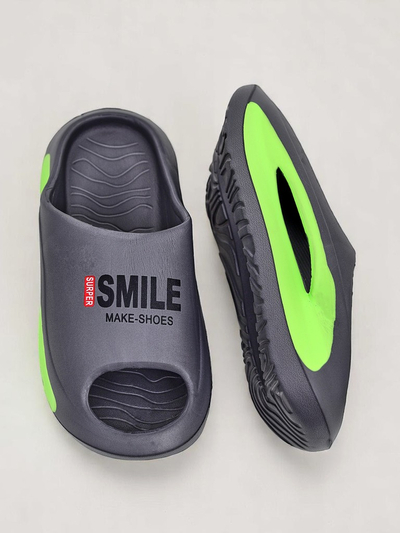 Royalfashion Universaalsed kummist plätud Super Smile