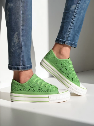 Royalfashion Naiste perforatsiooniga tossud Nizzet