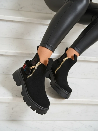 Royalfashion Eco suede naiste saapad musta värvi Refaset