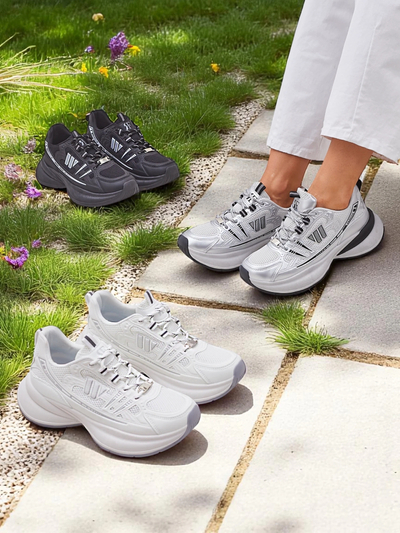 Naiste spordijalatsid Royalfashion Hypatia mustad madala kontsaga 5 cm