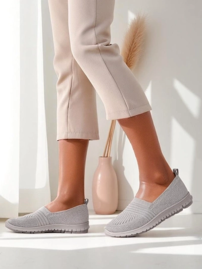 Royalfashion Naiste libisemise spordijalatsid Ollabes