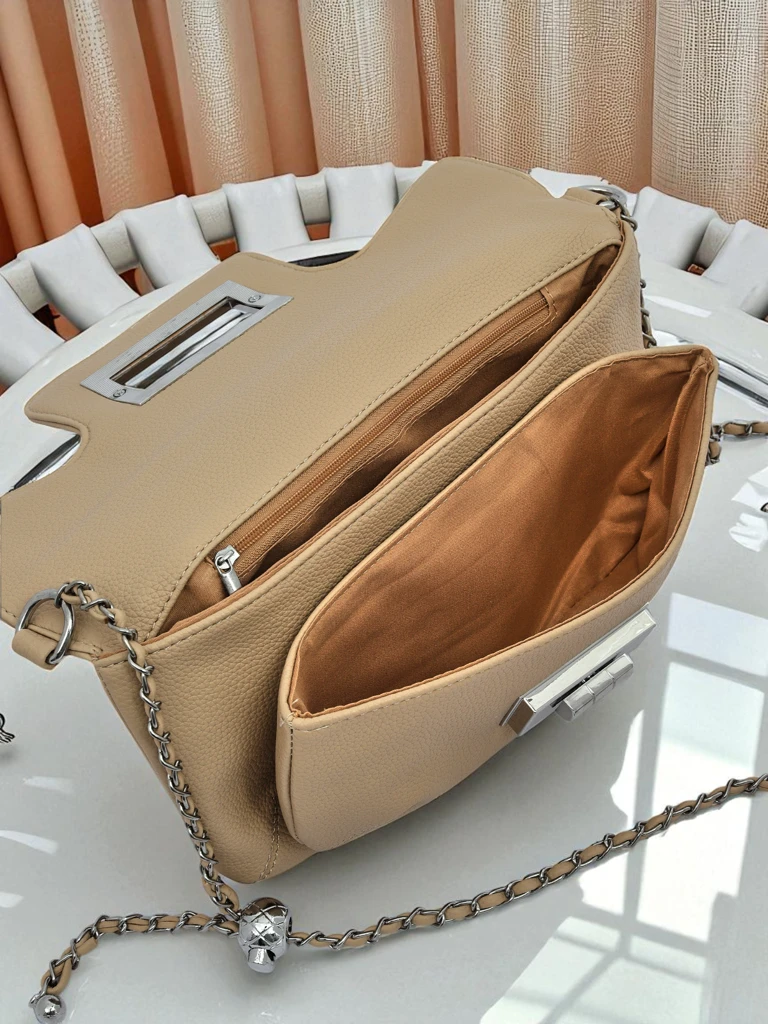 Royalfashion Aurelia Classico naiste ümbrik-käekott