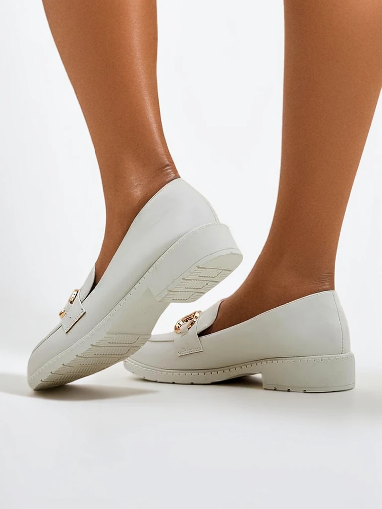 Royalfashion Naiste loafers, mis on valmistatud mati öko-nahast Bayla