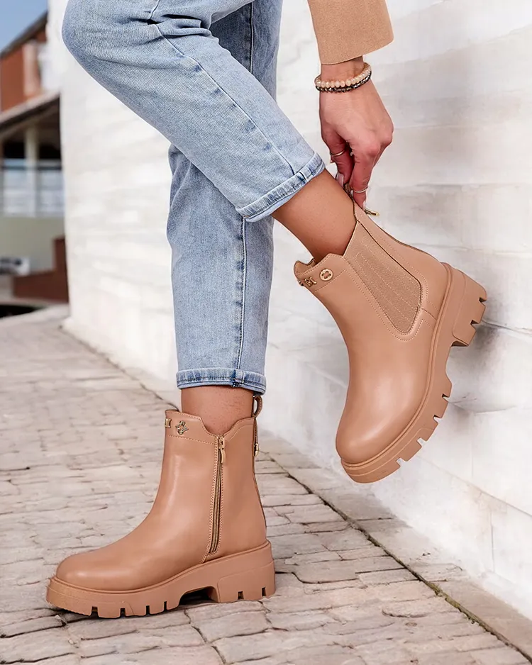 Royalfashion Naiste saapad paksema tallaga Gegri