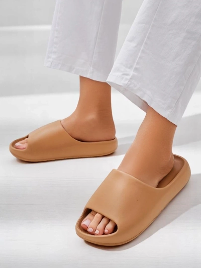 Royalfashion Men's rubber flip-flops Izeld