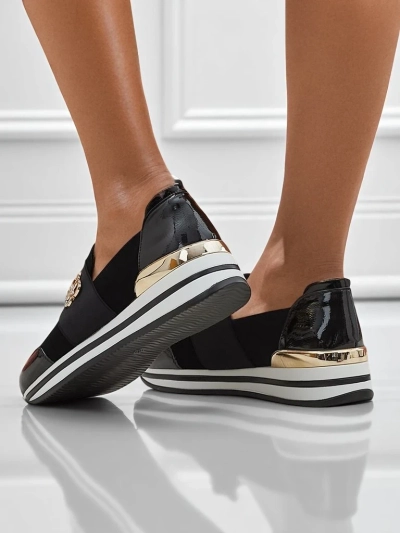 Naiste kuldse aktsendiga Elektra Nero slip-onid, ökonahk, 3,5 cm