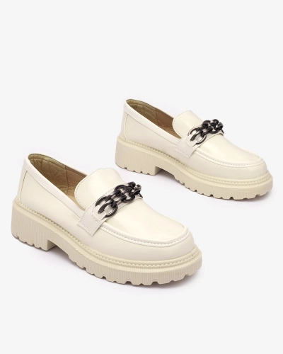 Naiste lakitud mokassinad kreemikas värviga Adolos- Jalatsid