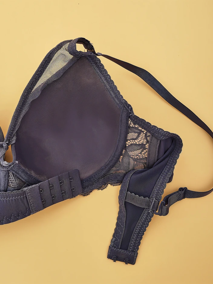 Royalfashion Women's padded bra with mesh