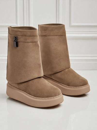 Lühikesed naiste a'la saapad kinnitatava pealisega Elizze