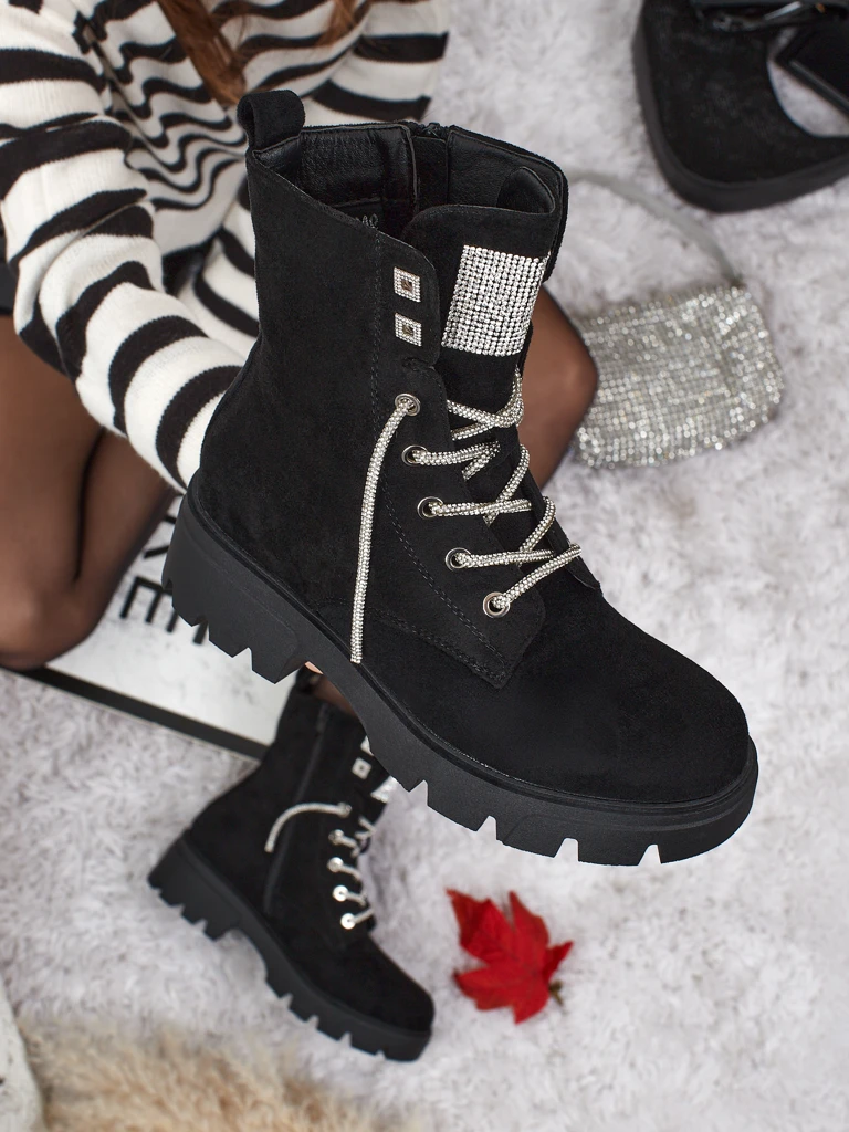 Öko-seemisnahast paeltega naiste saapad Tessaro