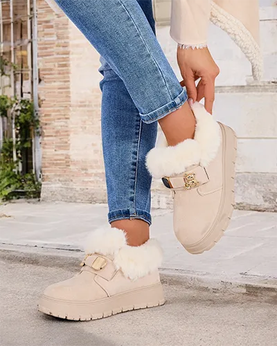 Royalfashion Naiste lühikesed saapad a'la lumesaapad Dobis