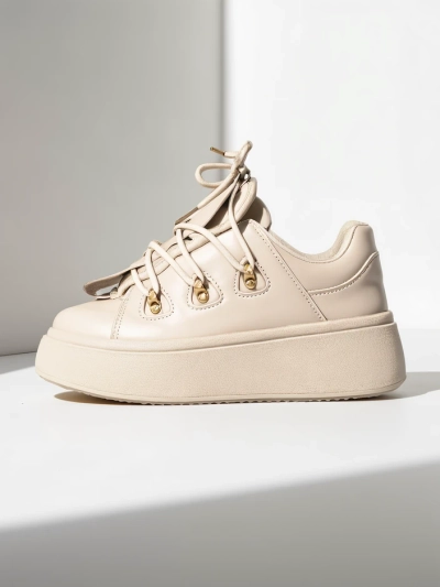 Royalfashion Naiste tennisetossud dekoratiivse keelega Domatories