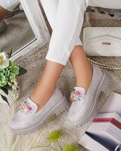 Helehallid naiste mokasiinid värviliste helmedega Hetika - Jalatsid