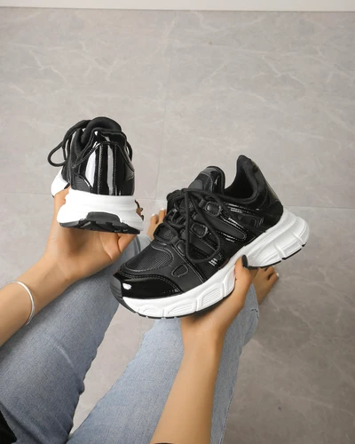 Royalfashion Naisten urheilukengät paksummalla pohjalla Loness