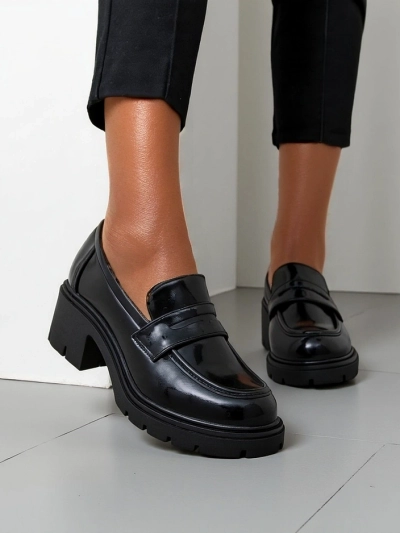 Royalfashion Naiste mokassiinid madalal kontsal Tollino