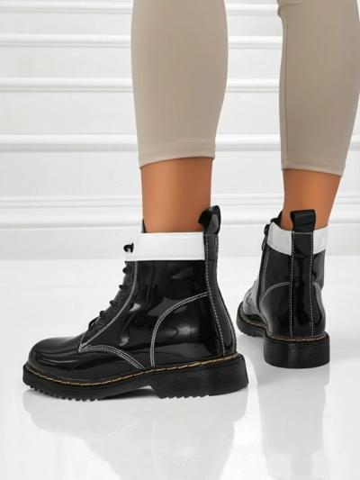 Perseida Nero naiste poolsaapad ökoloogilisest lakknahast, paeltega