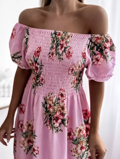 Women's pink midi dress with floral pattern - Clothing
