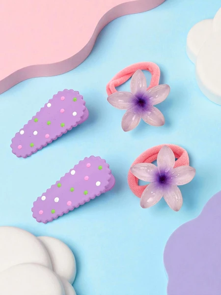 Flower-themed hair clip set