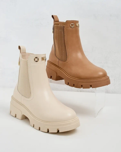 Royalfashion Naiste saapad paksema tallaga Gegri