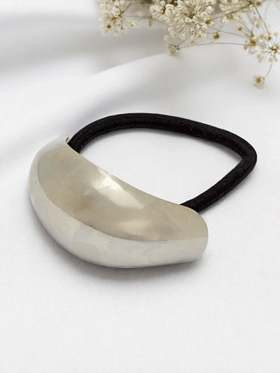 Royalfashion Резинка для волос с полукруглым украшением Halfmoon Twist