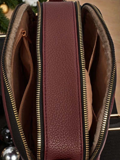 Naiste väike tepitud ökonahast käekott Connere