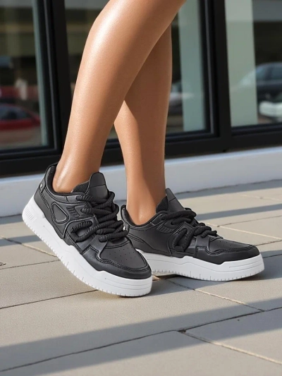 Спортивные кроссовки Royalfashion для женщин на толстой подошве Uanes