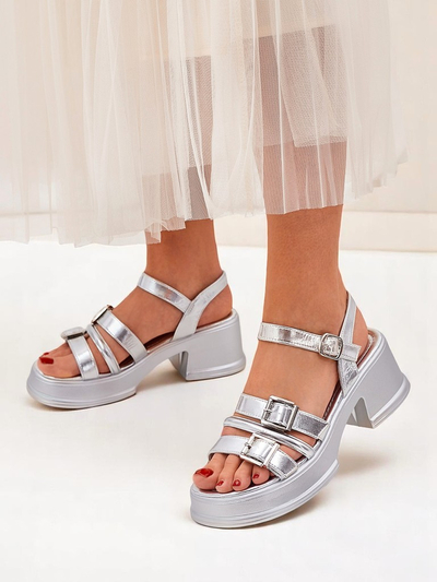 Royalfashion Женские босоножки на низком каблуке Otteze