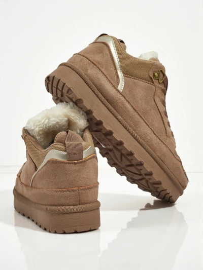 Naiste soojustusega tennised Faylo