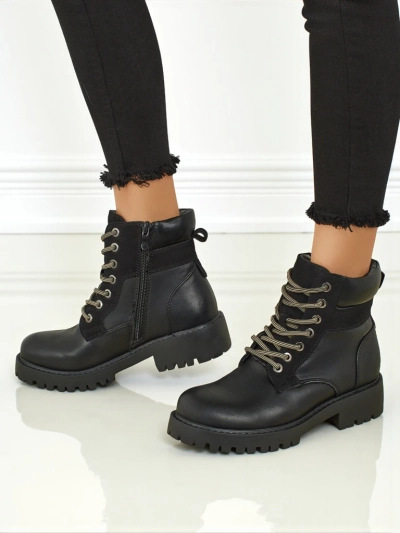 Women's Maestroe Trapper Boots