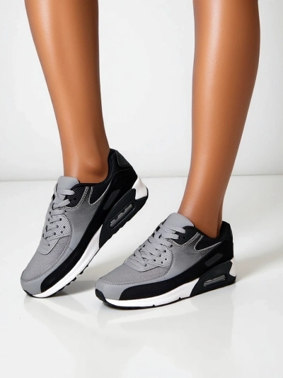 Royalfashion Naiste spordijalatsid Sarotti