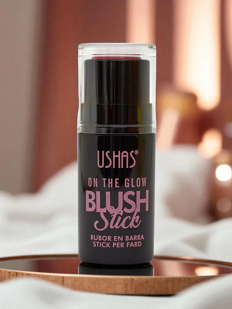 Blush with sponge applicator in the color Rose Spirit