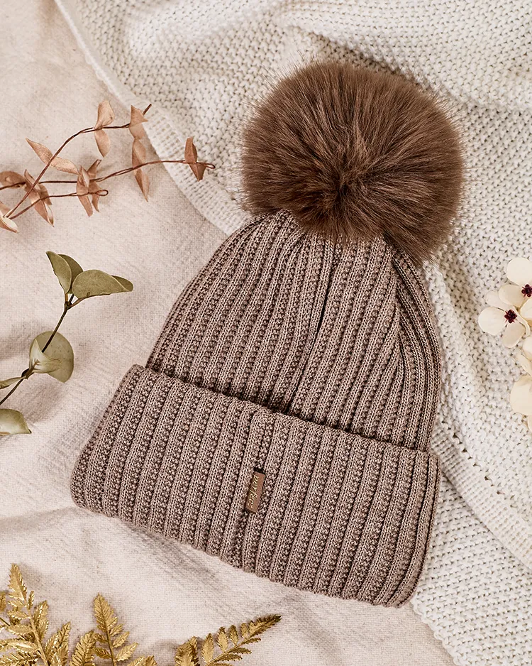 Royalfashion Kvinner's stoppet hatt med en pompom