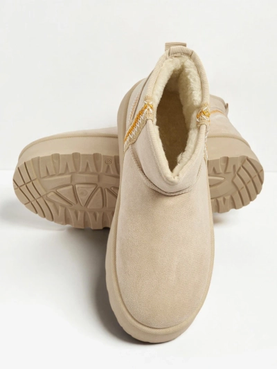 Lühikesed naiste a'la lumesaapad Pravel