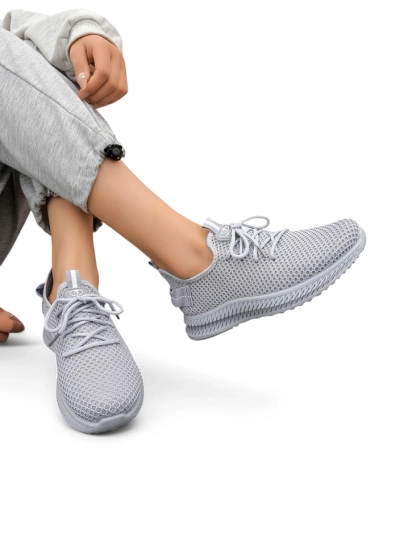 Royalfashion Женские спортивные тканевые кроссовки Rinsel