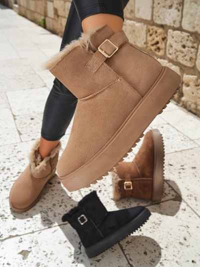Royalfashion Women's Winter Crest Short Snow Boots