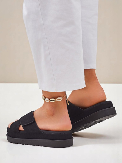 Royalfashion Женские босоножки на плоской подошве Evre