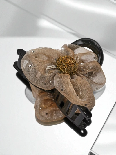 Royalfashion Заколка для волос с тюлевым цветком и блестящей сердцевиной