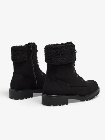 Ökonahast paeltega naiste poolsaapad Trevolla