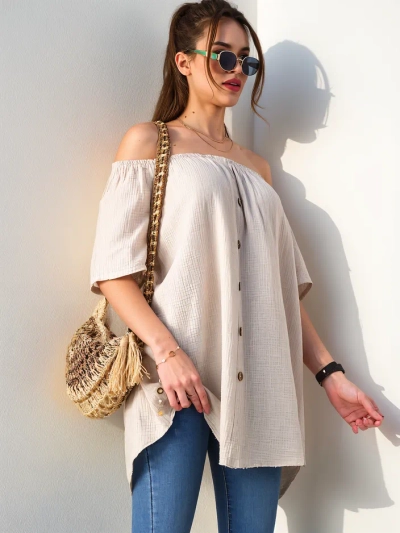 Женская хлопковая блузка в испанском стиле с декоративными пуговицами