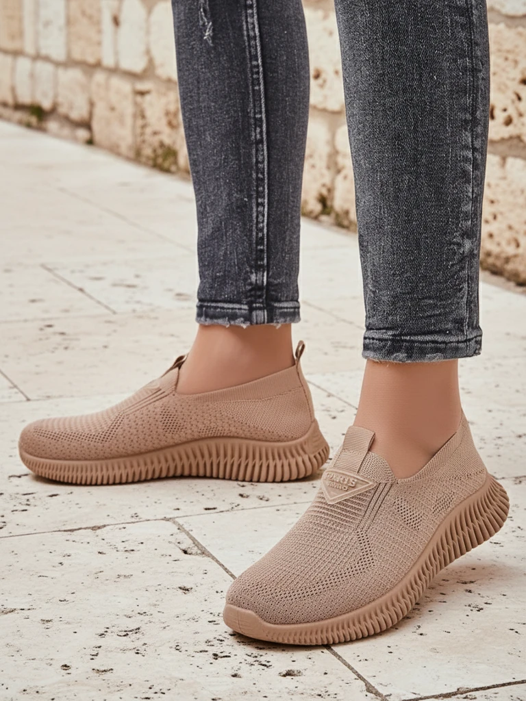 Royalfashion Женские тканевые спортивные слипоны Serra