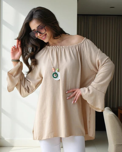 Royalfashion Women's off-the-shoulder blouse with ruffles