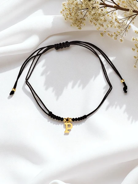 Naiste käevõru tähega P Petit Charm