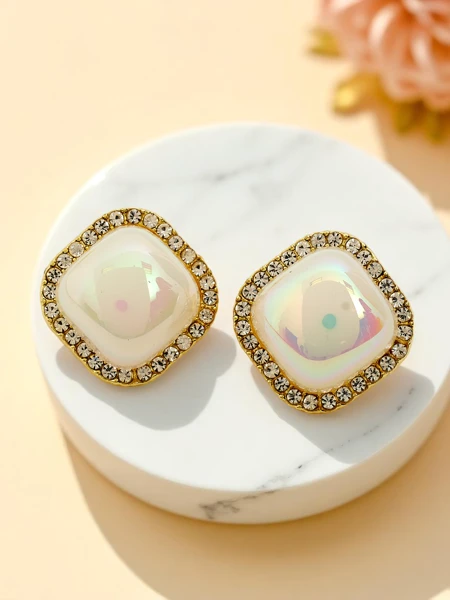 Royalfashion Naiste klõpsuga pärlkõrvarõngad Aurelia Perla