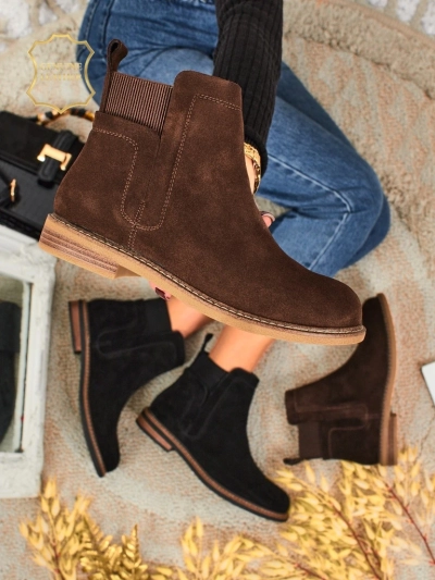 Cuoio Elegante: Brown Suede Ankle Boots for Stylish Women