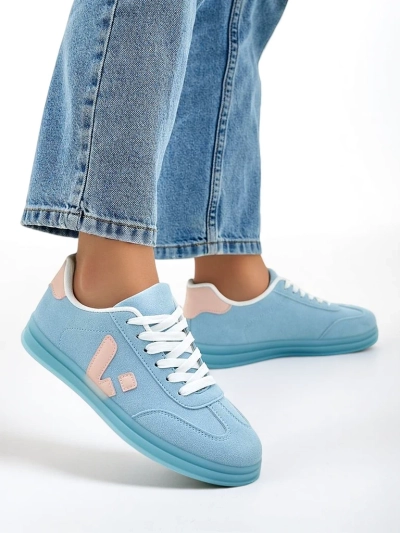 Royalfashion Naiste spordijalatsid Pesefe