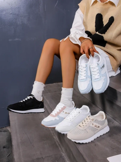 Royalfashion Naistepall鞋 Positiivsed