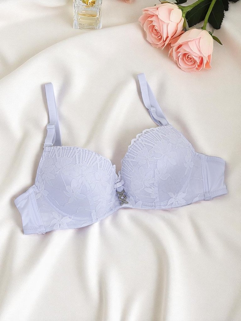 Royalfashion Women's push-up bra with lace Sensuelle Lift